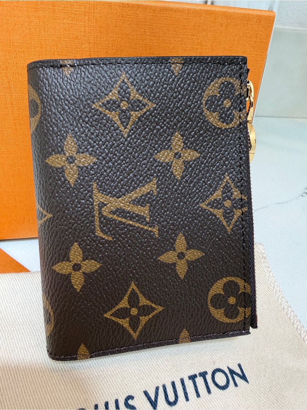 NWT Louis Vuitton Lisa Wallet in Monogram/IRIS - Picture 6 of 16